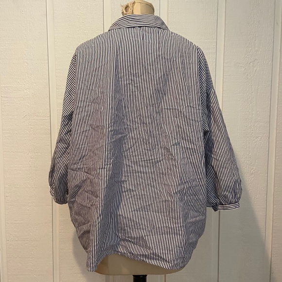 The Great Button Down Pinstripe Shirt - Picture 3 of 4